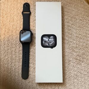 Apple Watch Series 11 in Jet Black